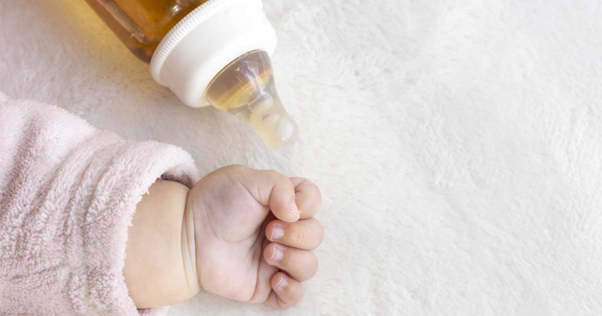 赤ちゃんには麦茶はいつから飲ませたらいいの？ 妊娠・育児のお水 水道直結ウォーターサーバー ウォータースタンド