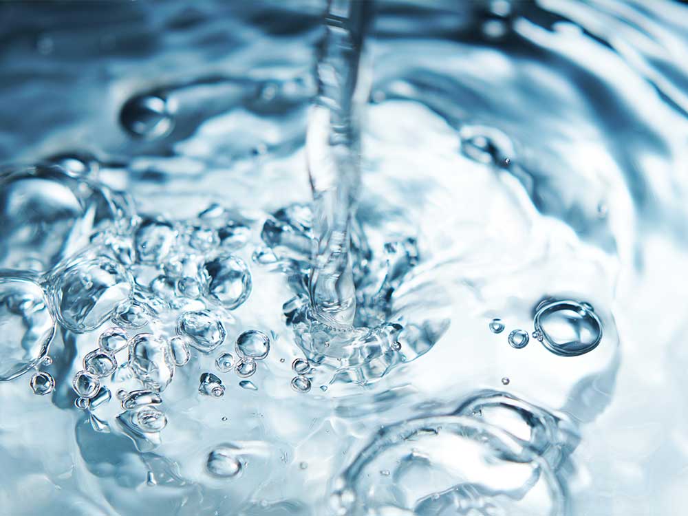 人の体の水分量は？