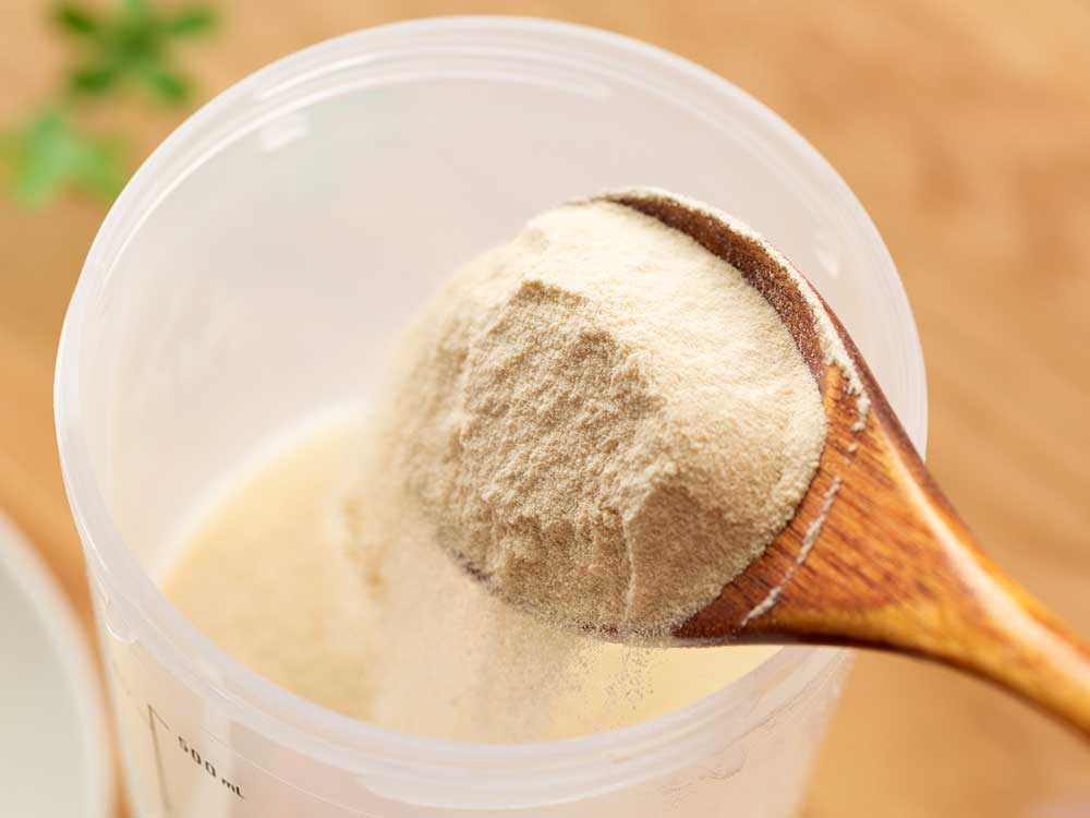 プロテイン作り方液体を先に、粉を後に