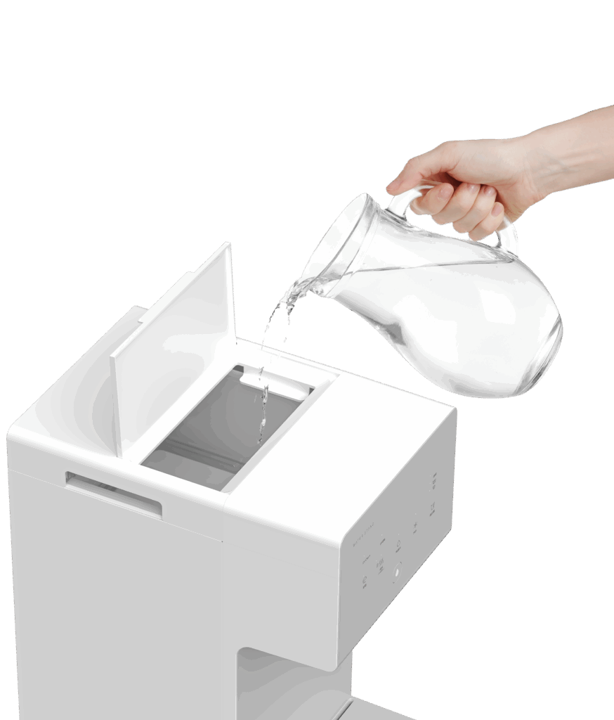 タンクへ補充する画像