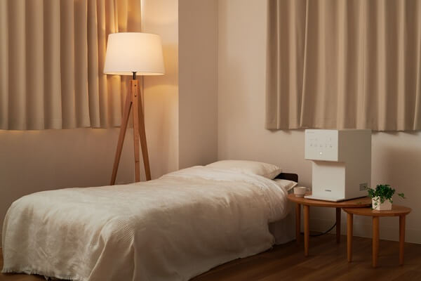 ベッドサイドのピュアライフS